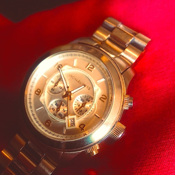 MICHAEL KORS UNISEX WATCH - Picture 2 of 3
